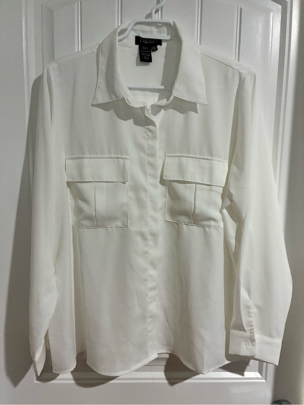 Papillon White Utility Long-Sleeve Button Front Blouse with Chest Pockets
